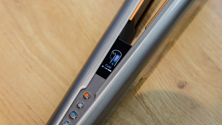 Dyson Airstrait review: hair straightener